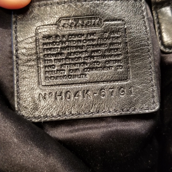 Coach quilted purse. - Picture 7 of 12